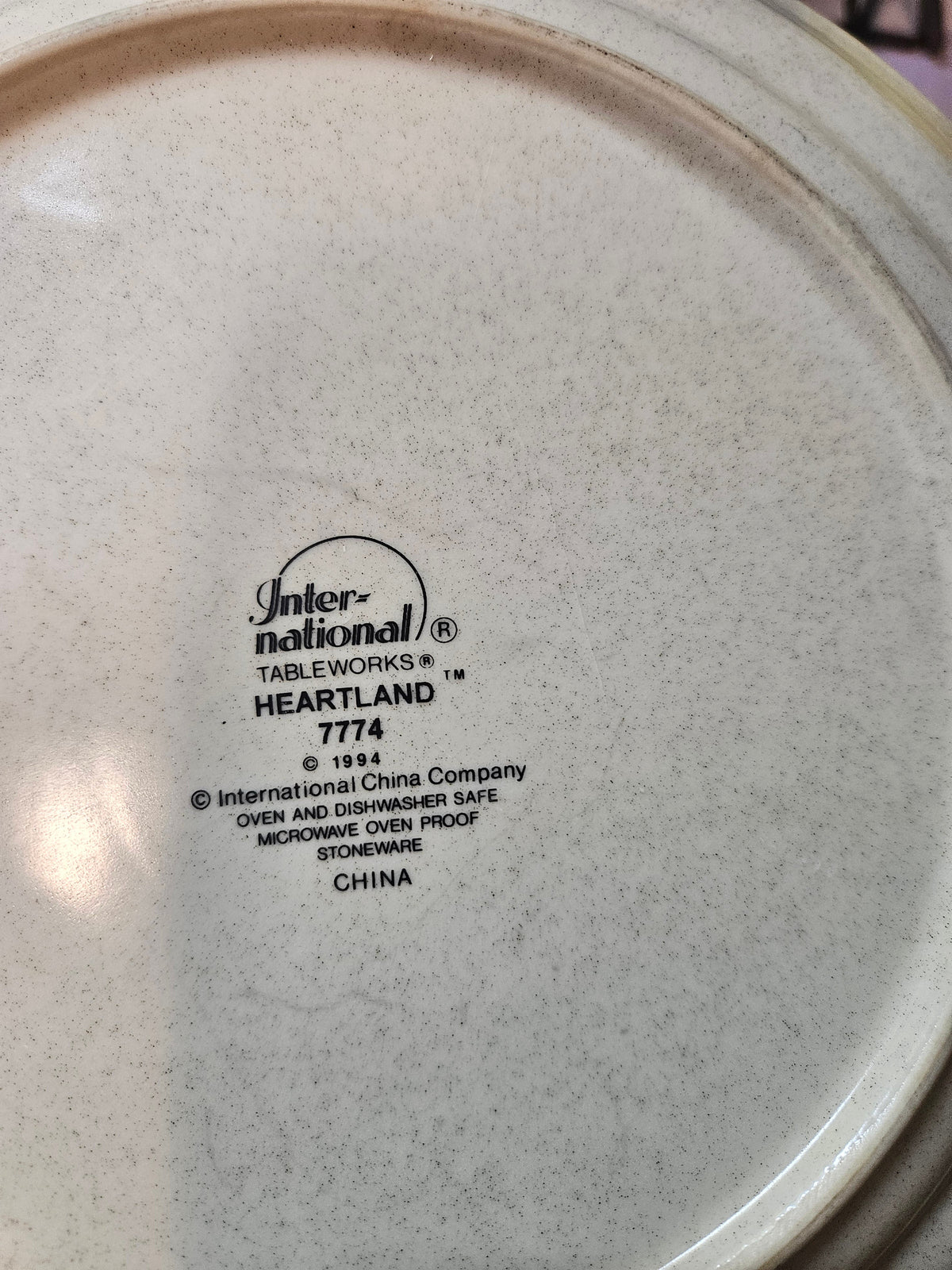 Vintage Heartland International Stoneware Dinner Plates