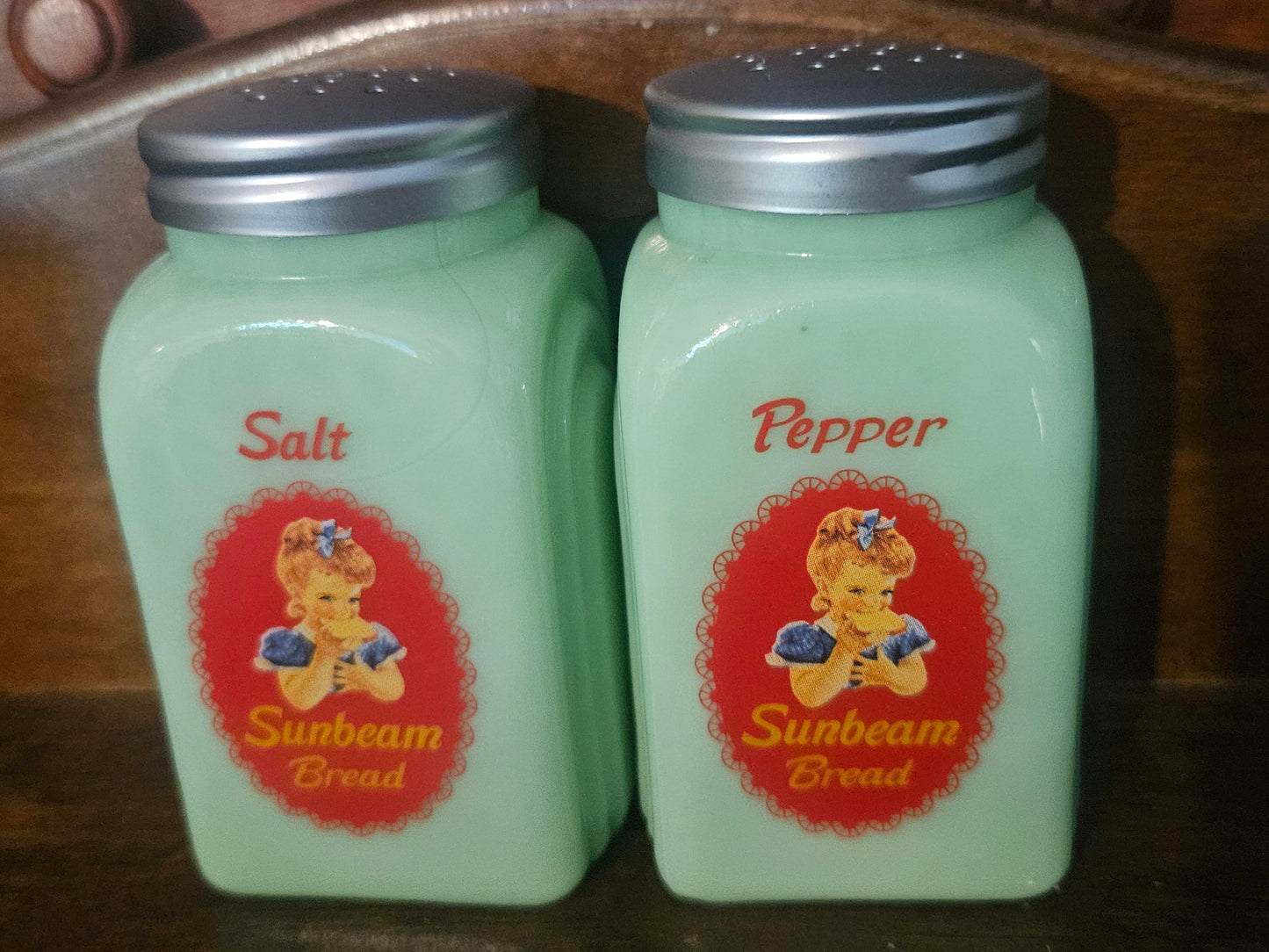 Sunbeam Bread Jadeite Glass Salt & Pepper Shaker Set