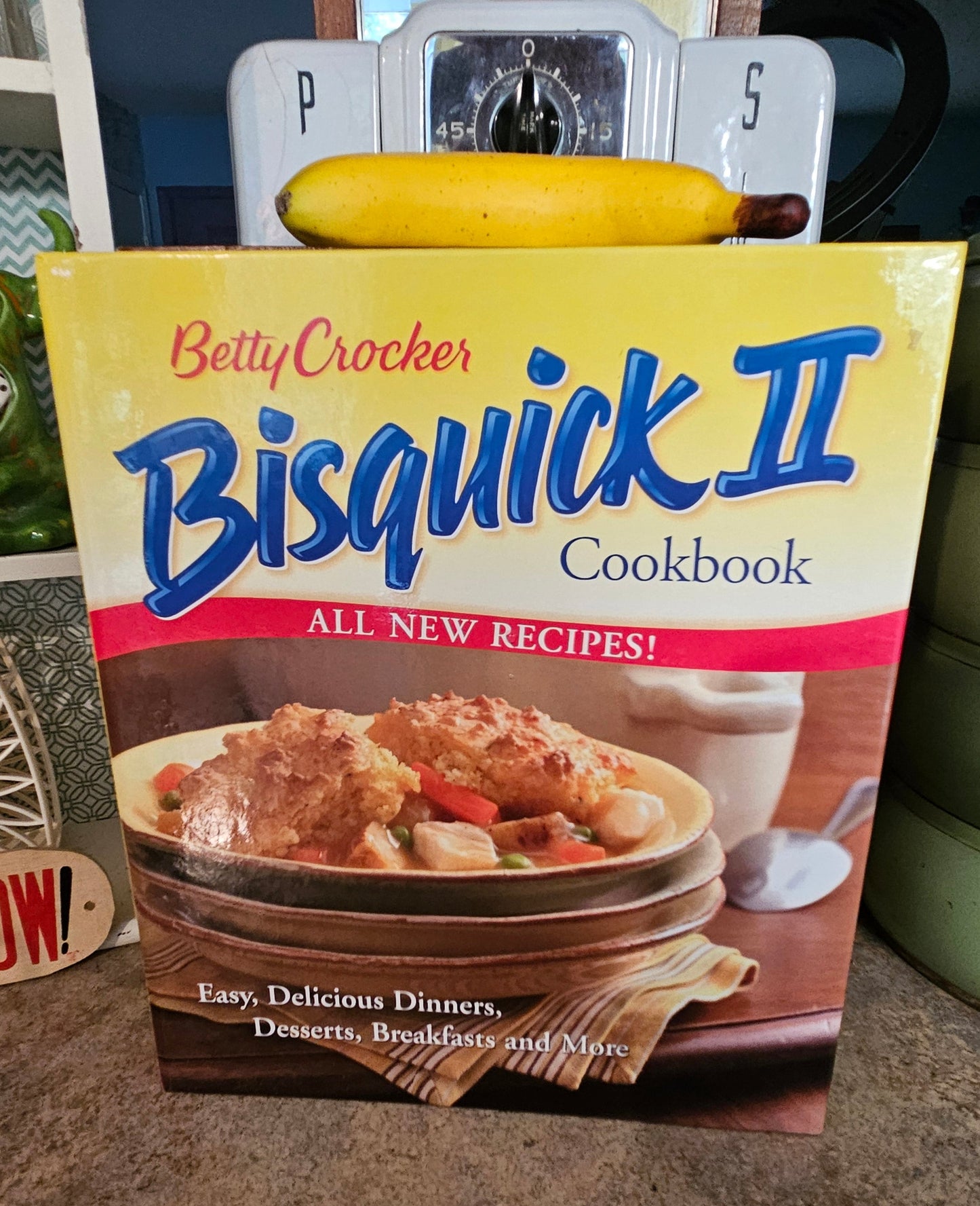 Betty Crocker Bisquick II Cookbook – All New Recipes – Spiral-Bound Hardcover