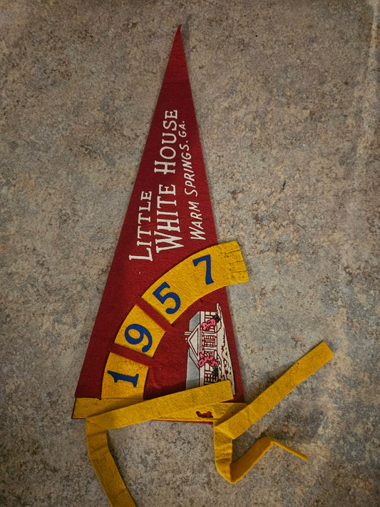 1957 Little White House Warm Springs Georgia souvenir felt pennant front showing red felt gold 1957 banner and cottage graphic
