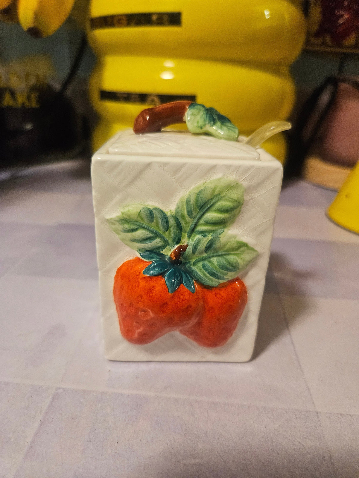 Stafford Original 3D Strawberry Lidded Jam Pot with Spoon