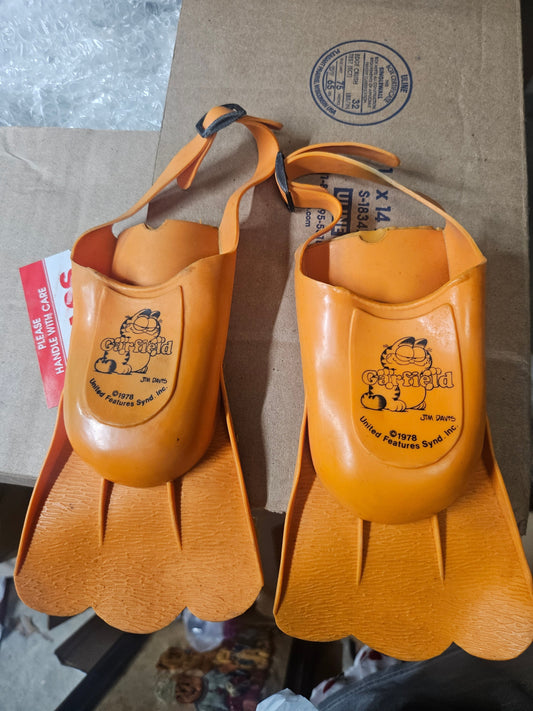 1978 Garfield Swim Fins