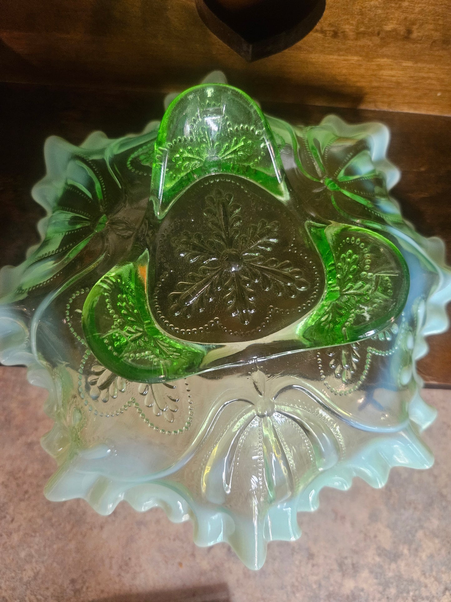 Jefferson Glass Green Opalescent Bowl — Meander Pattern, Ruffled Crimped Edge, 3 Feet, 8" x 8"