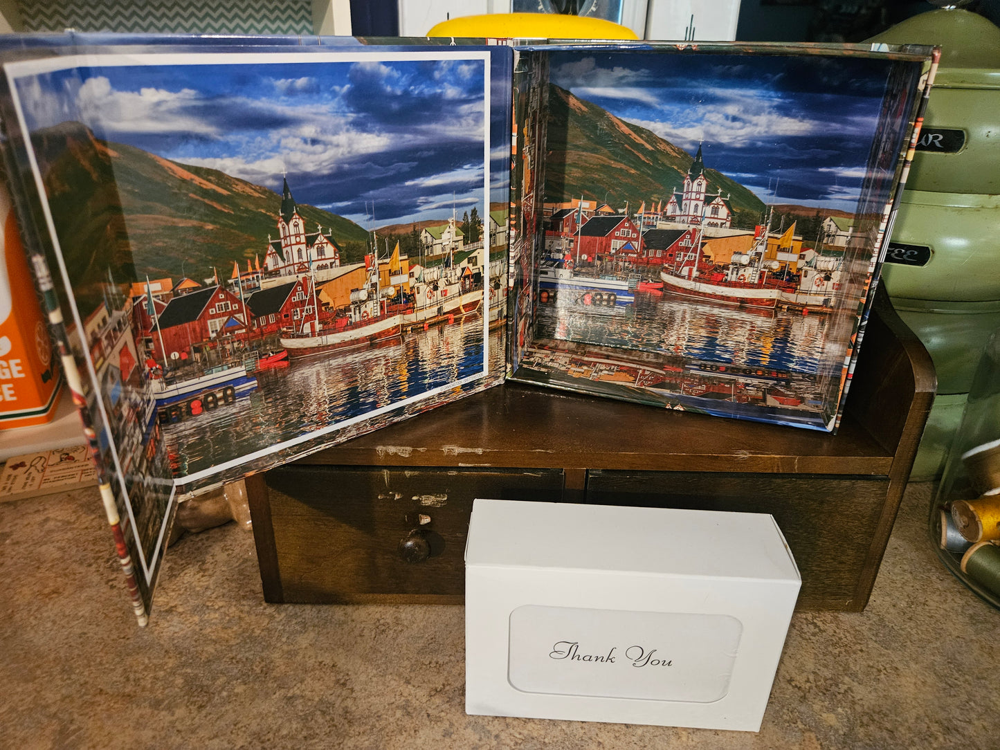 Accordion Photo Display Gift Box – European Scenic, 7.5x3"
