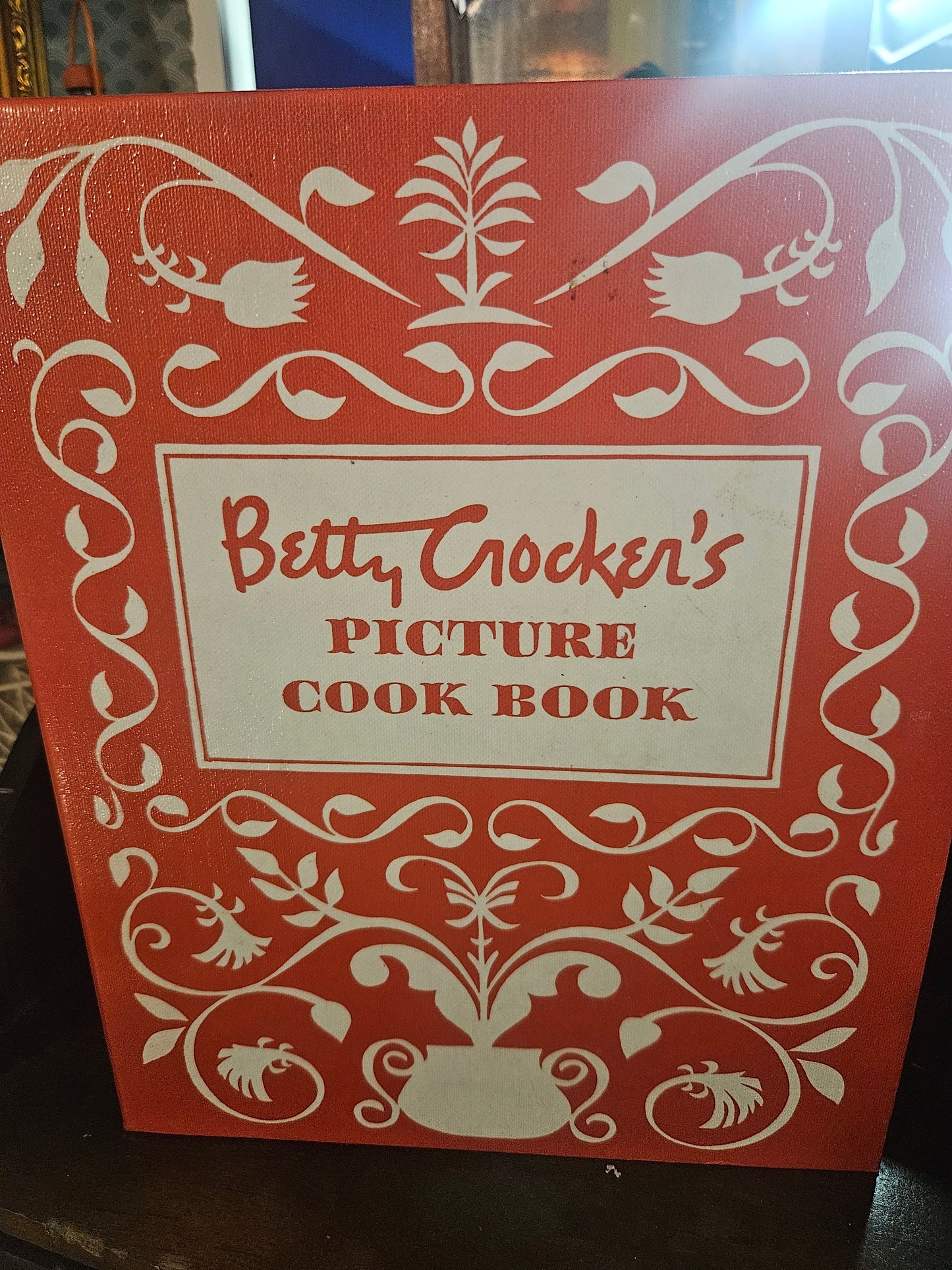 Betty Crocker's Picture Cook Book — 1998 Facsimile of 1950 First Edition, 5-Ring Binder, Good Condition