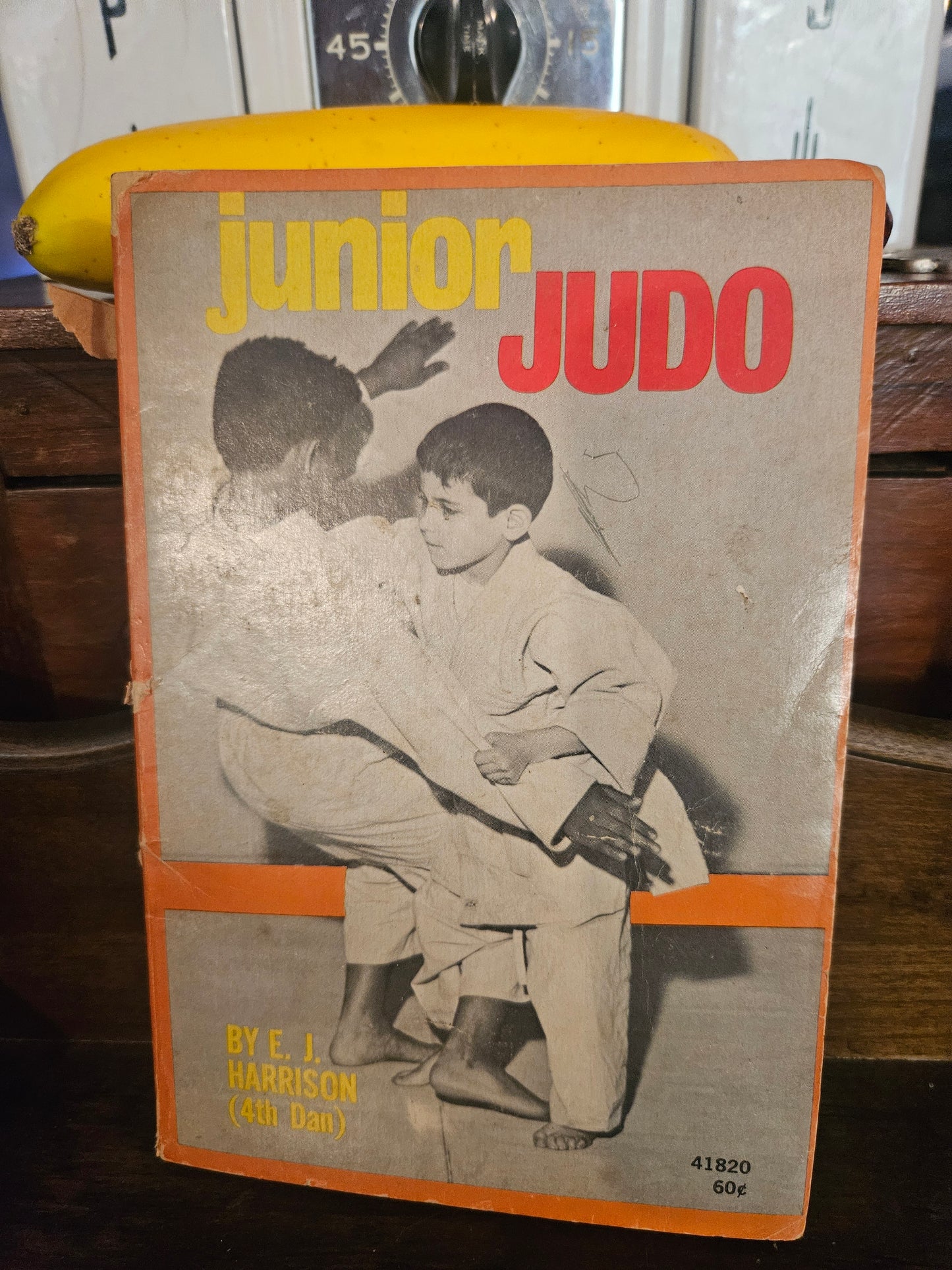 "Junior Judo" — E.J. Harrison (4th Dan), Vintage Martial Arts Instruction Book