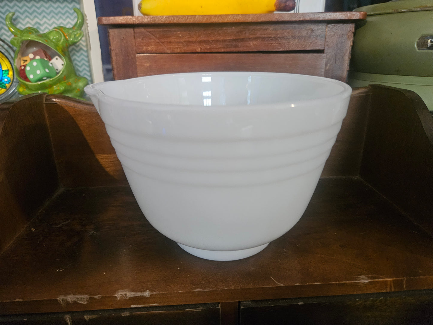 Hamilton Beach Milk Glass Mixing/Drippings Bowl Ribbed White Vintage