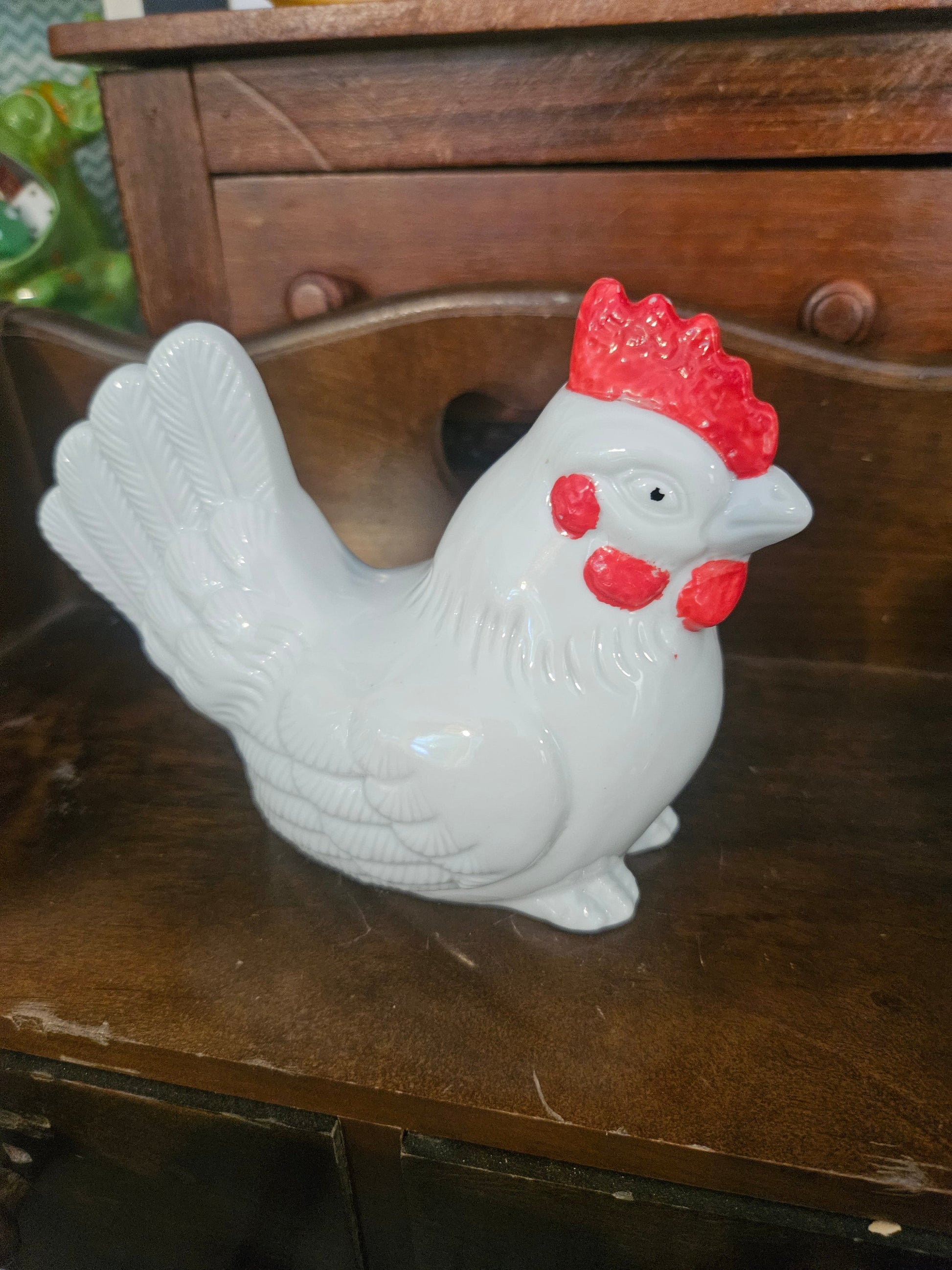 Right side view showing detailed wing and tail feather sculpting