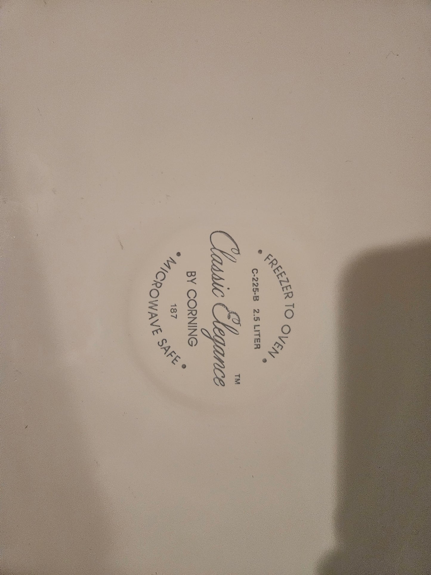 Corning Classic Elegance Covered Casserole Dish with Glass Lid