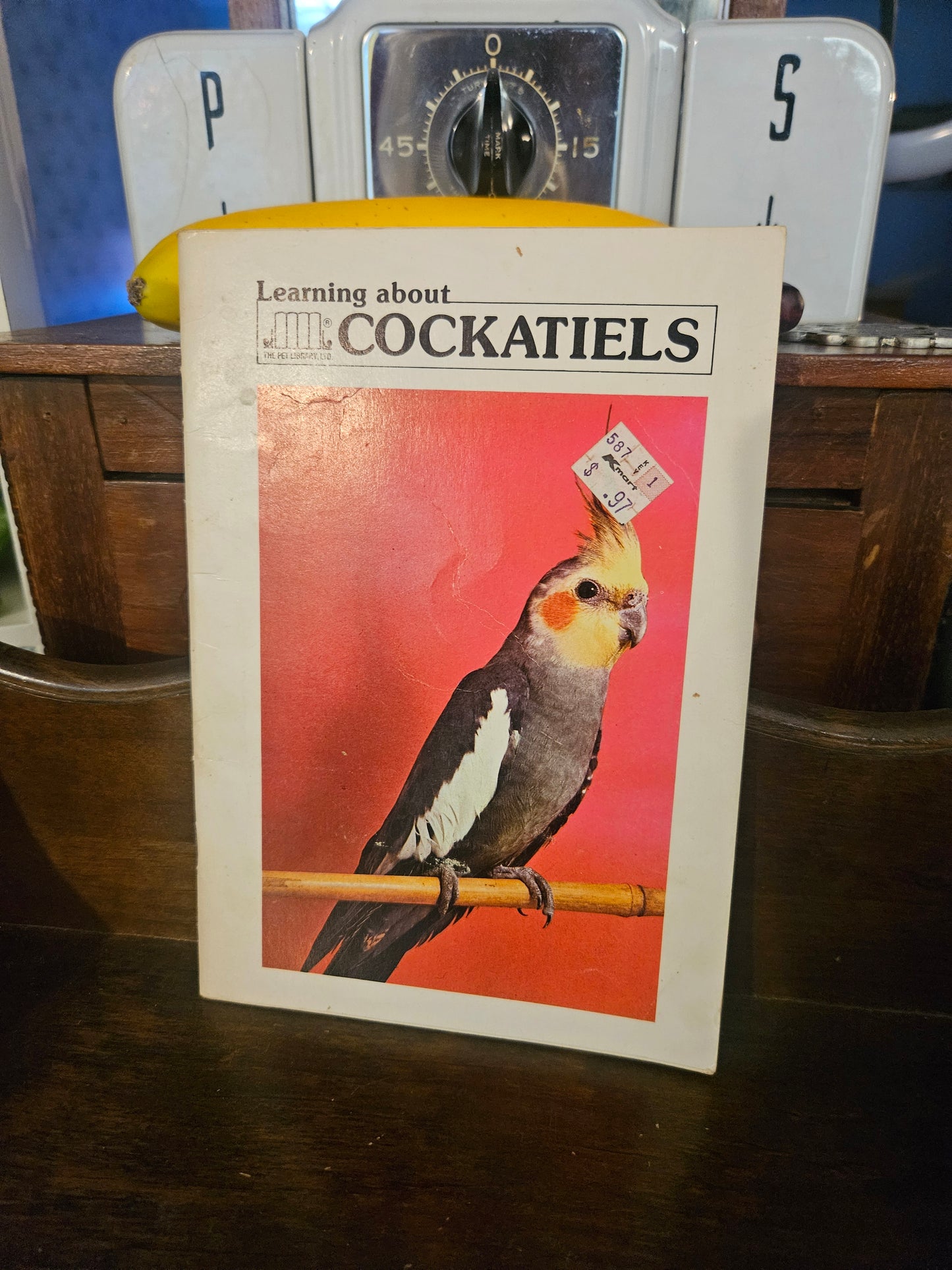 "Learning about Cockatiels" — Vintage Pet Library Booklet, 1970s