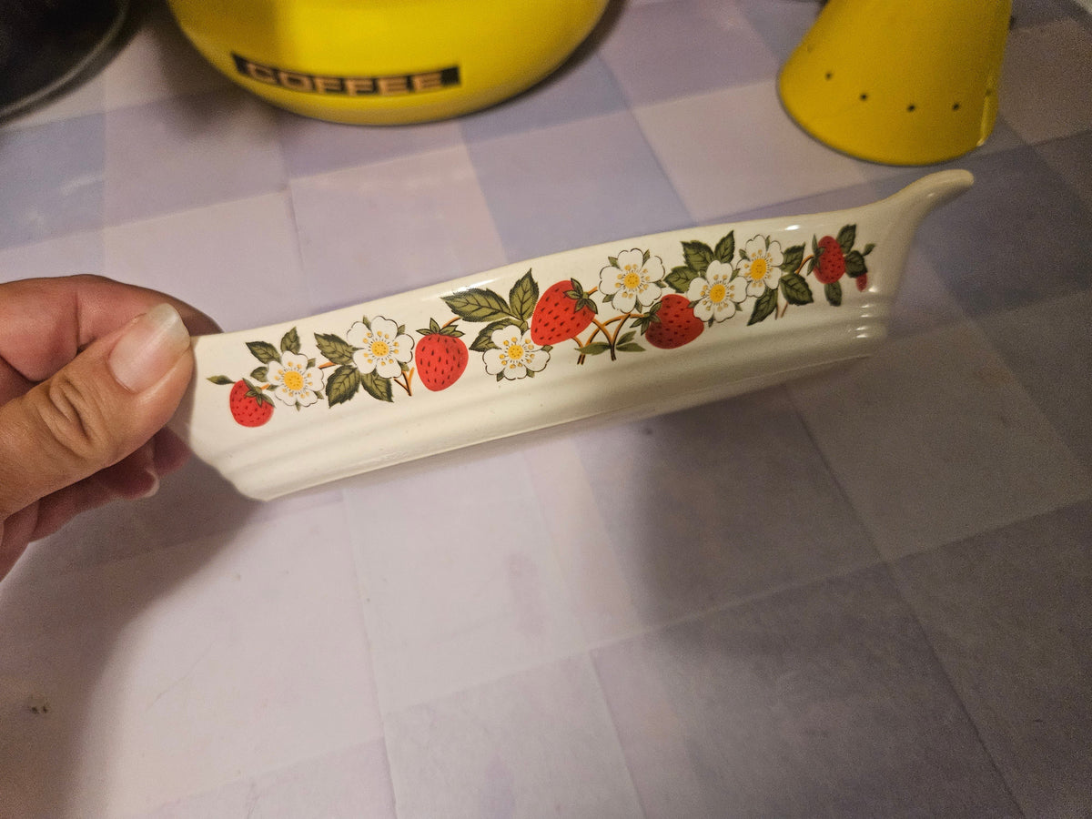 Vintage Sheffield Strawberries 'n Cream Au Gratin Baking Dish — Japan