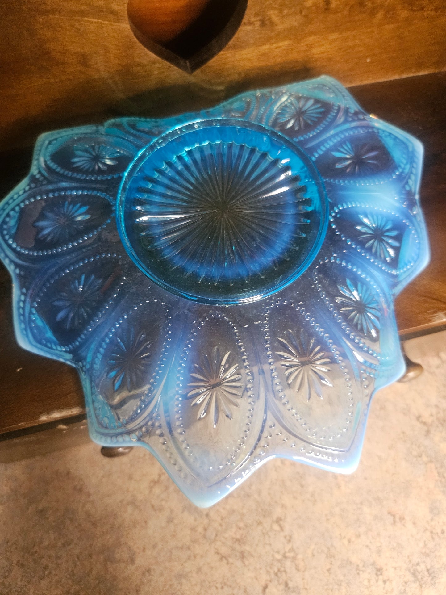 Northwood Blue Opalescent Pressed Glass Bowl — Spokes & Wheels Pattern, 8" x 8", No Chips or Cracks