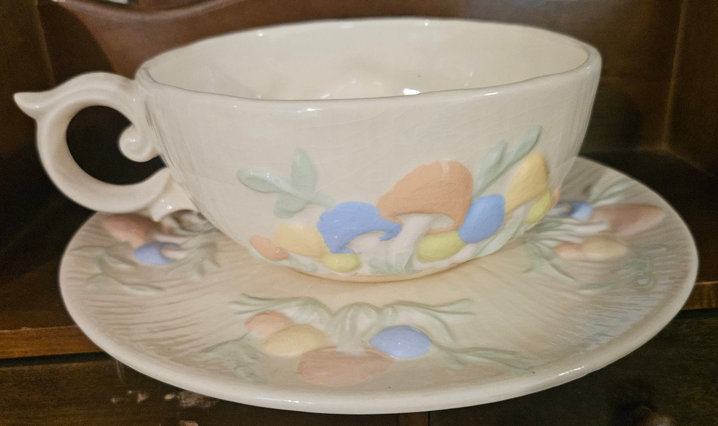 Arnel's Ceramic Easter Egg Soup Bowl & Saucer Set – Vintage 1970s Handpainted