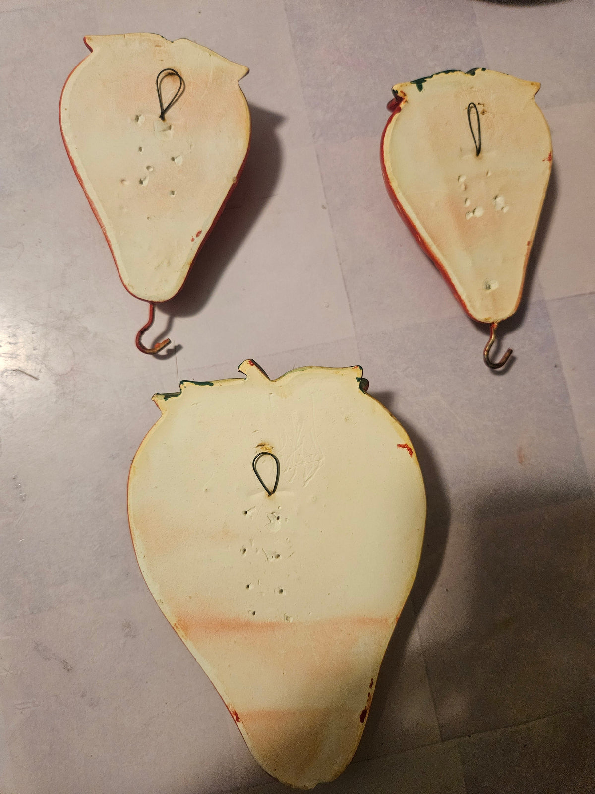 Vintage Chalkware Strawberry Wall Hangings Set of 3