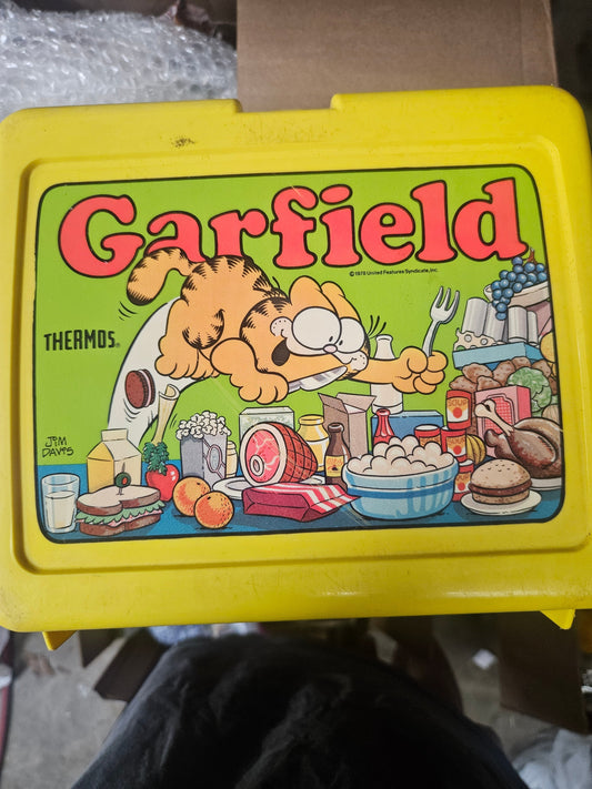 1978 Garfield Lunchbox with Thermos – Complete Set