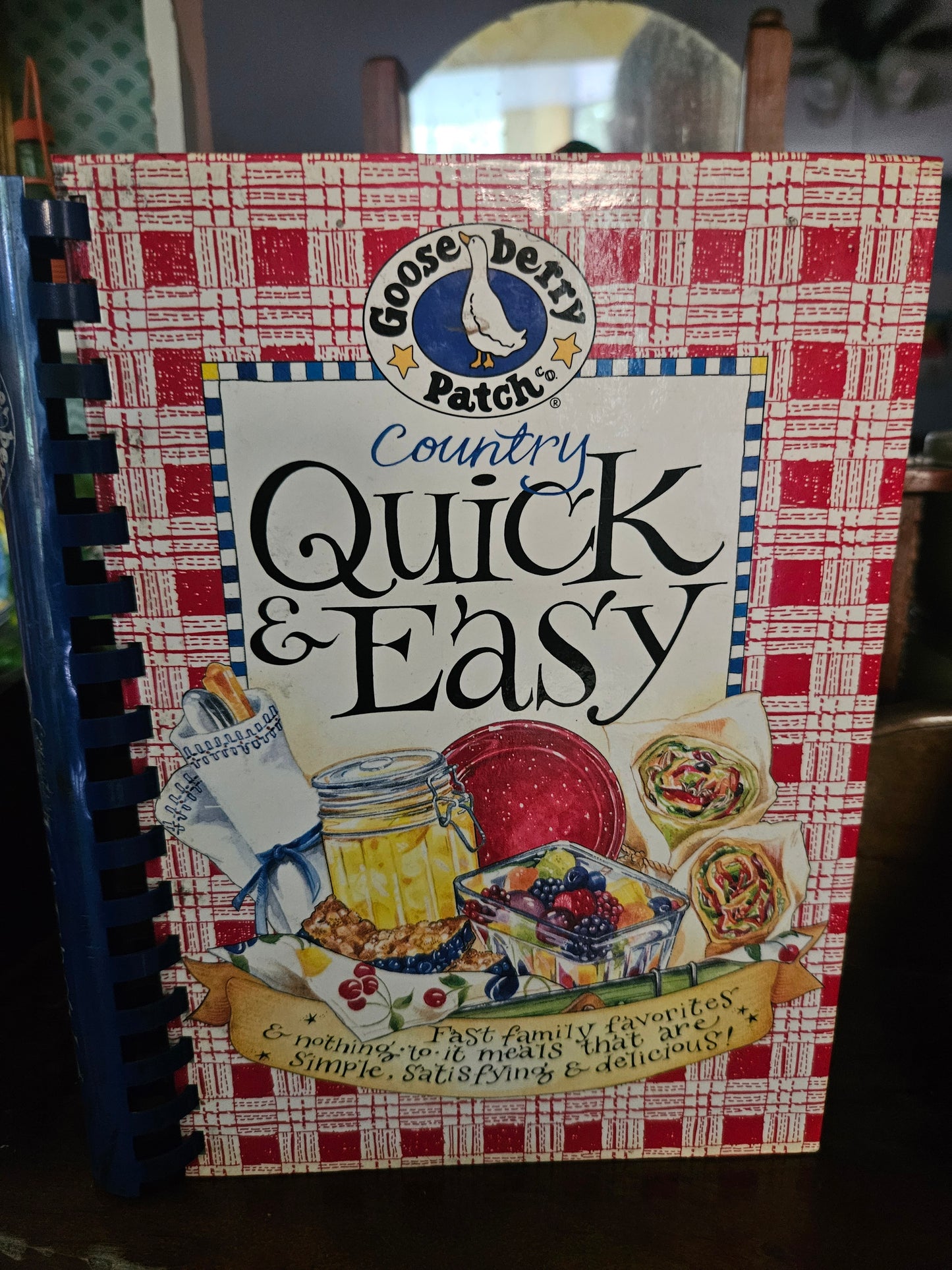 Gooseberry Patch Country Quick & Easy Cookbook – Spiral Bound 2004