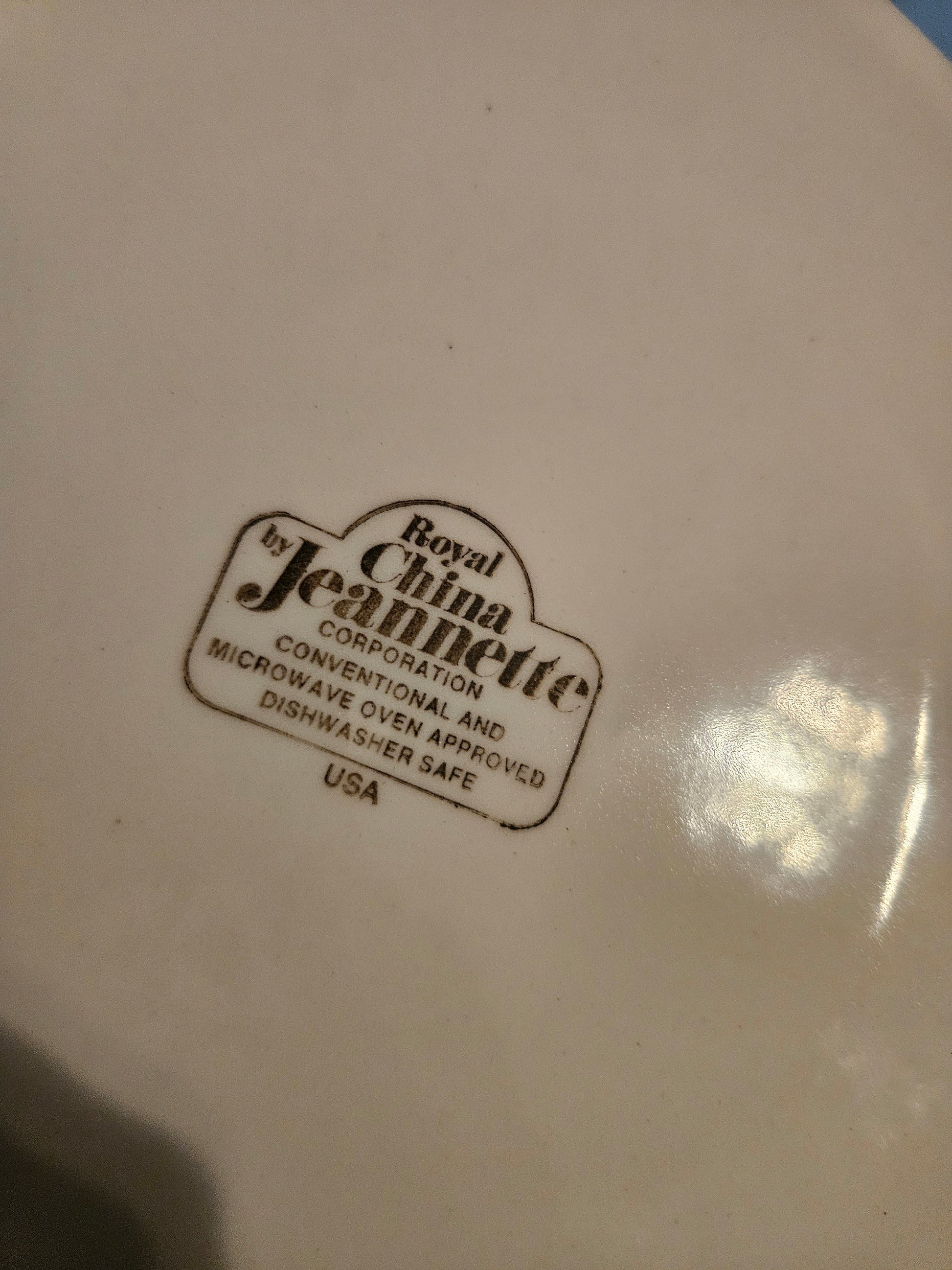 Backstamp of Royal China Jeannette Corporation cheesecake pie plate showing Made in USA marking